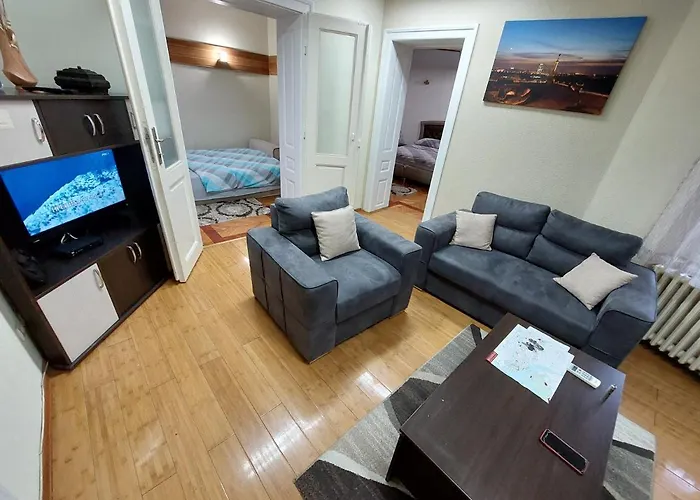 Bukoleon Lägenhet *